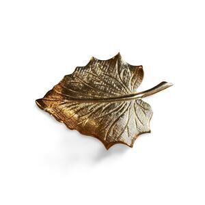 Vintage Gold Tone Maple Leaf Brooch Textured Fall Sweater Pin